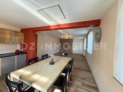Appartement - 106 m² - 6 pièces