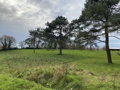 Terrain constructible - 796 m²