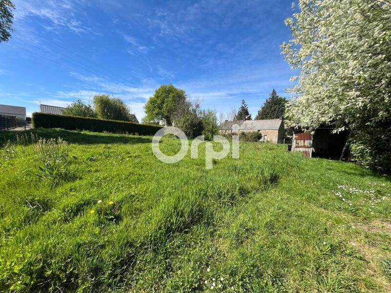 Terrain constructible - 1 264 m²
