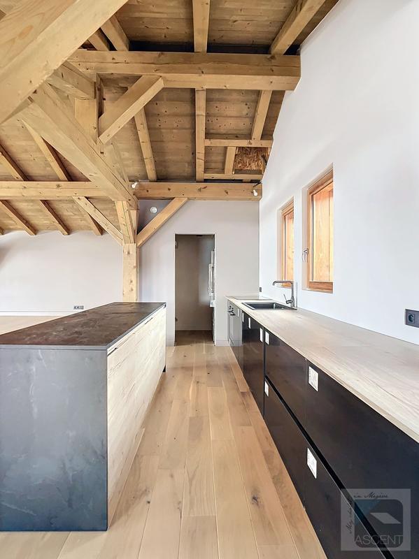 Châlet - 215 m² - 7 pièces