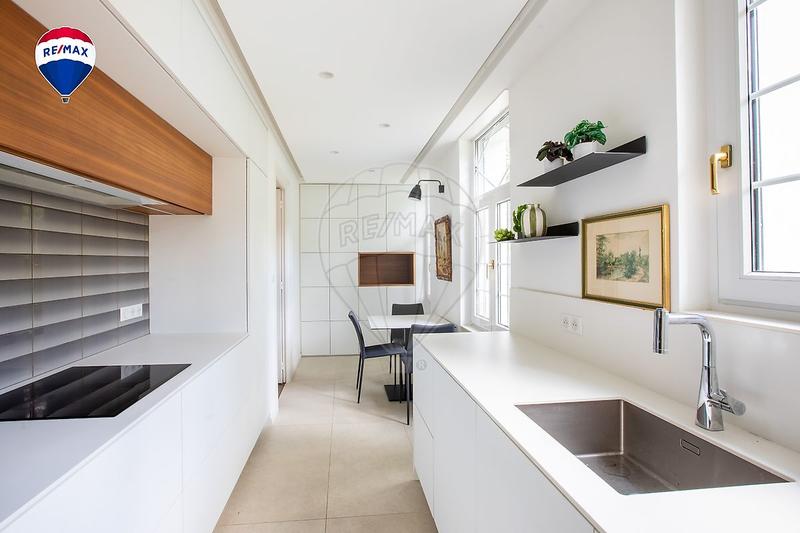 Maison - 139 m² - 5 pièces