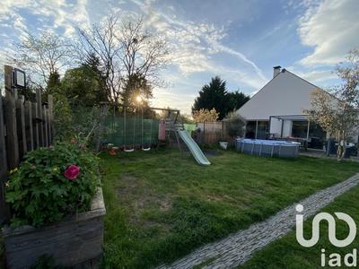 Maison - 117 m² - 6 pièces