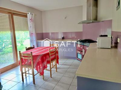 Maison - 133 m² - 5 pièces