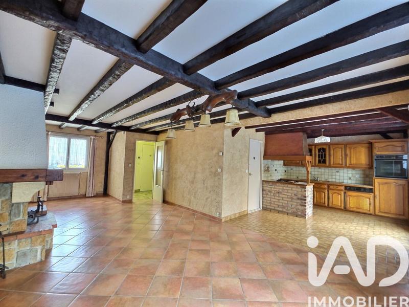 Maison - 98 m² - 6 pièces