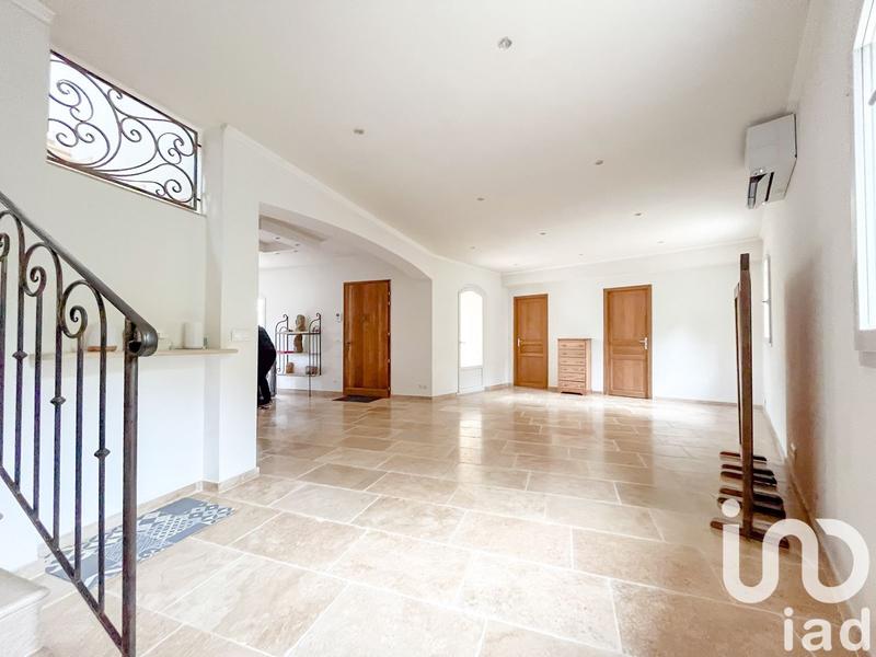 Maison de maîtres - 203 m² - 9 pièces