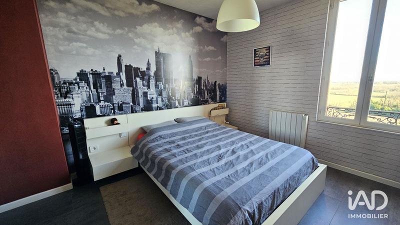 Maison - 332 m² - 6 pièces