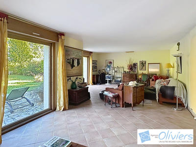 Maison - 188 m² - 6 pièces