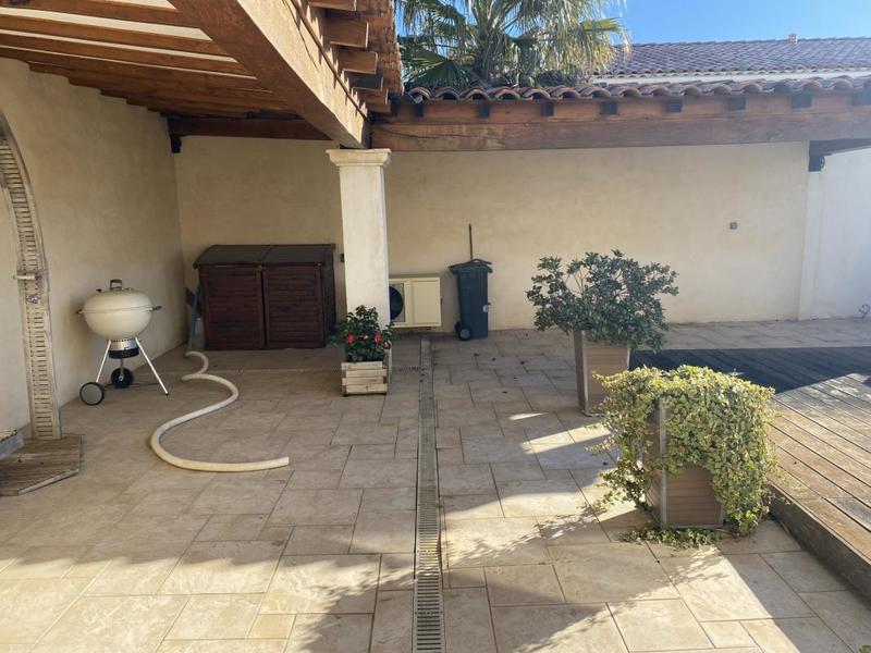 Maison - 170 m² - 5 pièces