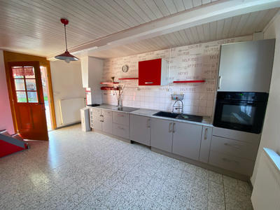Maison - 96 m² - 3 pièces