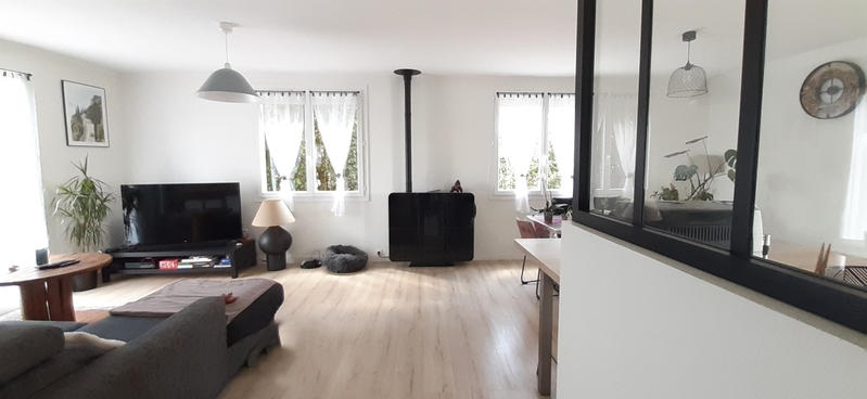 Maison - 90 m² - 4 pièces