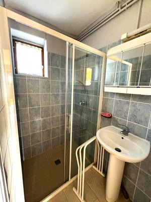 Maison - 95 m² - 6 pièces