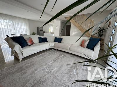 Maison - 125 m² - 6 pièces