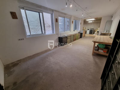 Local commercial - 150 m² - 1 pièce