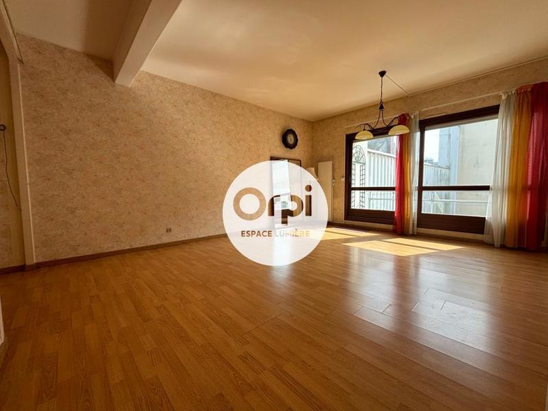 Appartement - 85 m² - 3 pièces