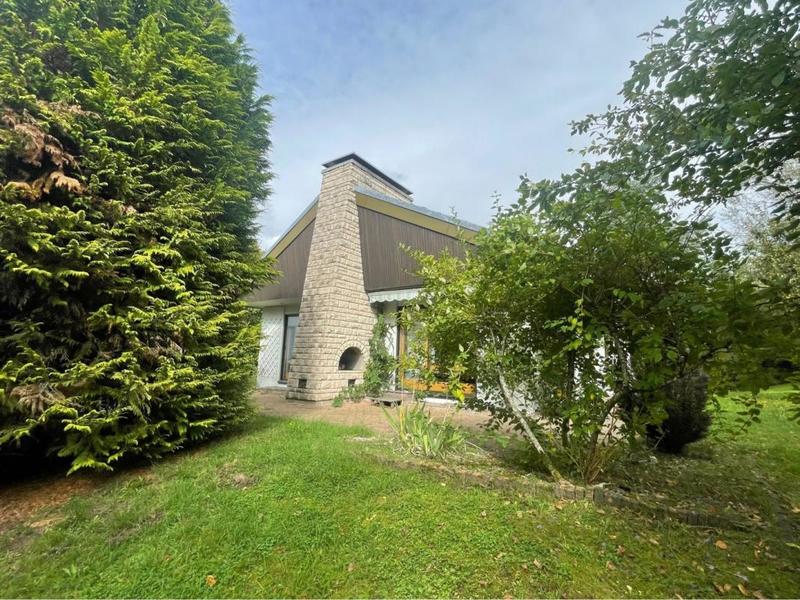 Villa - 197 m² - 8 pièces