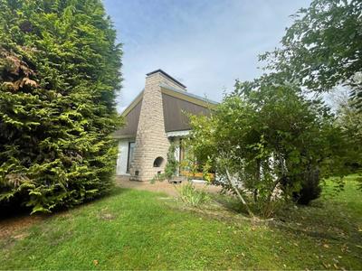 Villa - 197 m² - 8 pièces