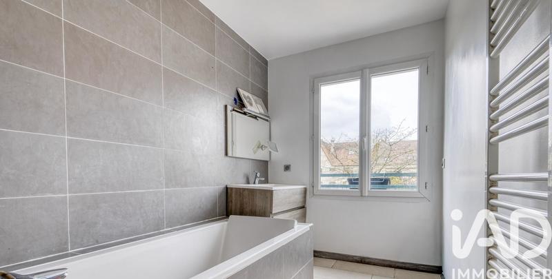 Maison - 133 m² - 5 pièces