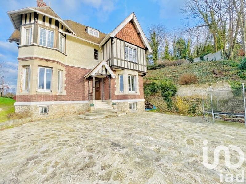 Maison de maîtres - 250 m² - 9 pièces