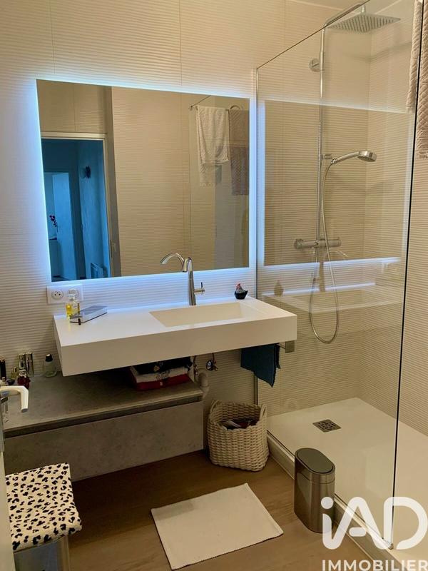 Appartement - 83 m² - 4 pièces