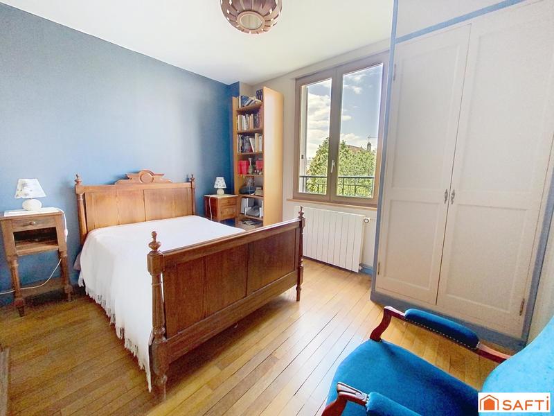 Maison - 169 m² - 7 pièces