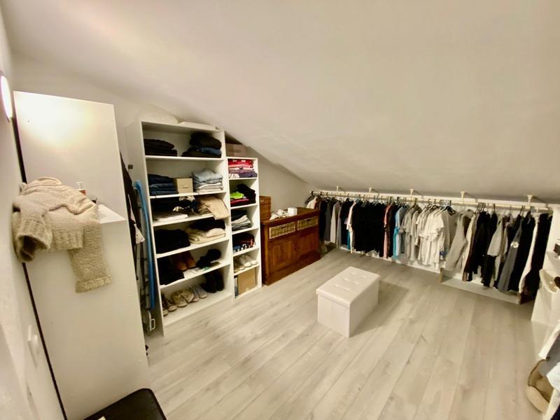 Maison - 174 m² - 8 pièces