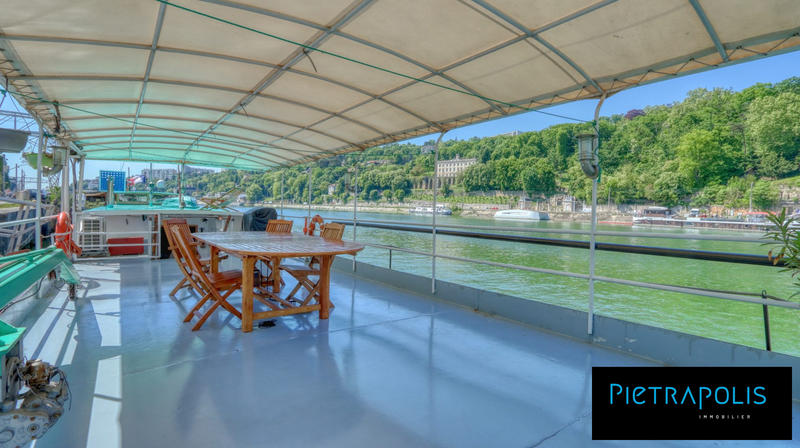 Appartement - 130 m² - 5 pièces