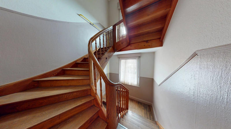 Maison - 189 m² - 8 pièces