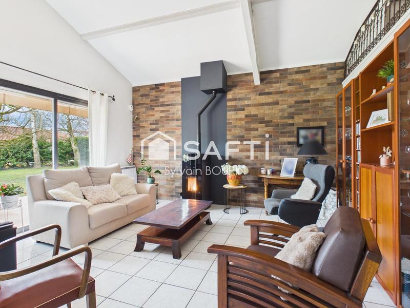 Maison - 135 m² - 6 pièces