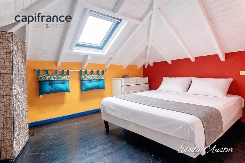 Villa - 250 m² - 7 pièces