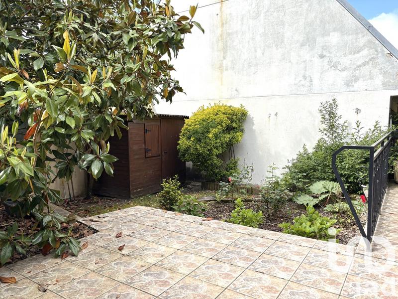 Maison - 95 m² - 5 pièces