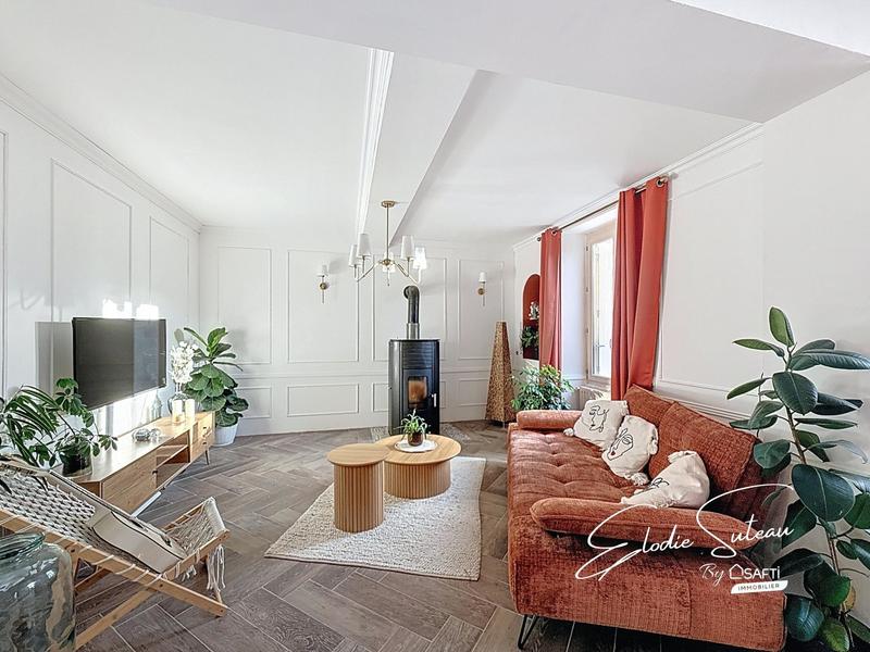 Maison - 170 m² - 7 pièces