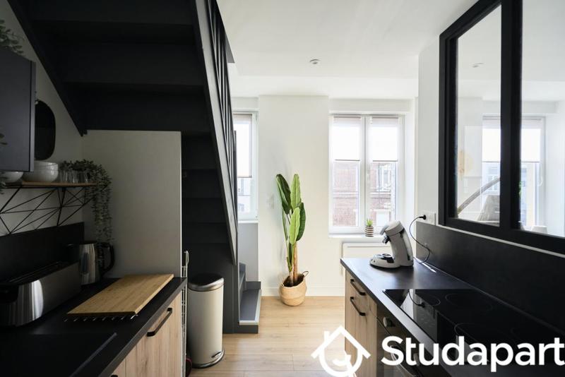 Chambre - 9 m² - 1 pièce