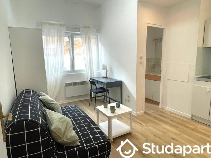 Appartement - 15 m² - 1 pièce