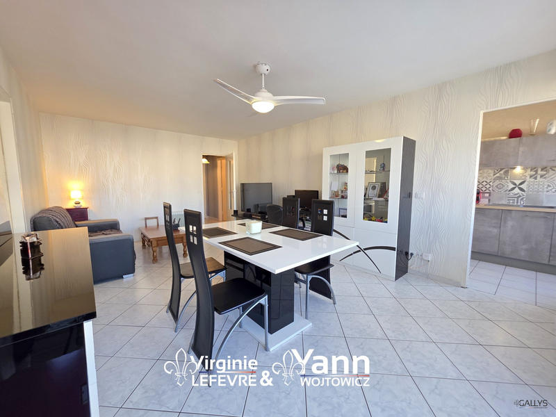 Appartement - 84 m² - 4 pièces