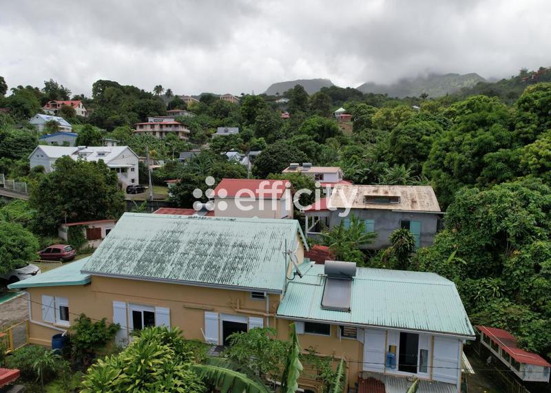 Maison - 127 m² - 5 pièces