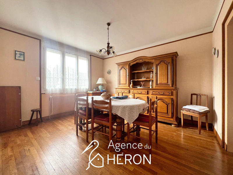 Maison - 85 m² - 6 pièces