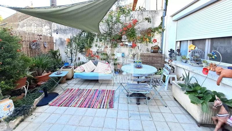 Maison de village - 90 m² - 4 pièces