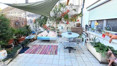 Maison de village - 90 m² - 4 pièces