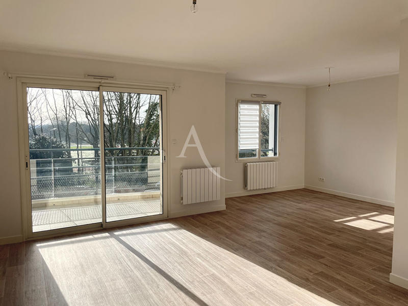 Appartement - 66 m² - 2 pièces