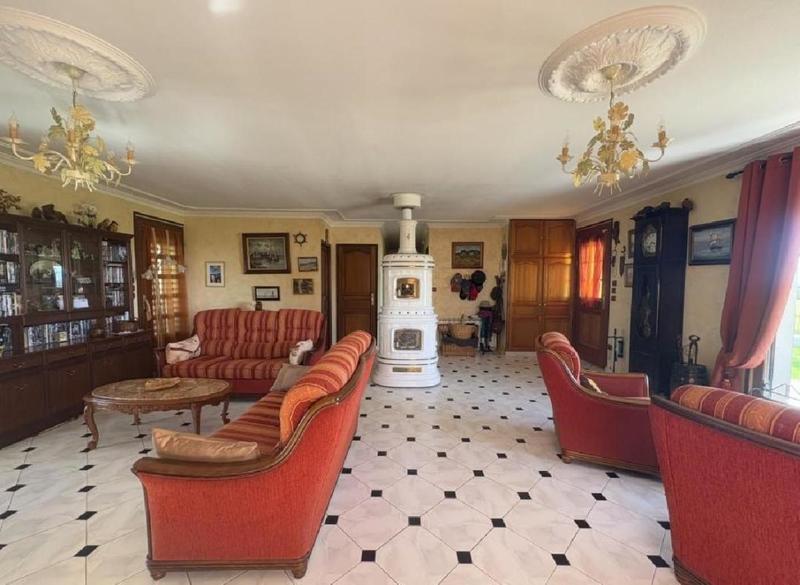 Maison - 176 m² - 5 pièces