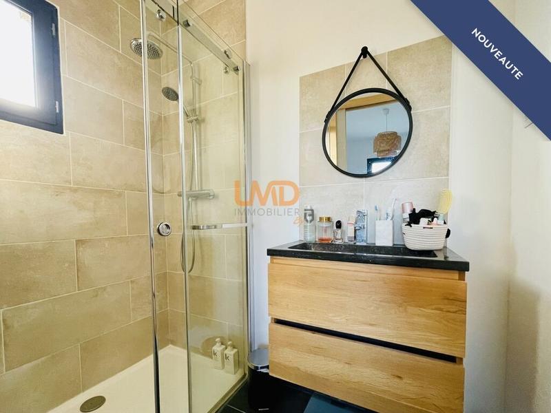 Maison - 104 m² - 4 pièces