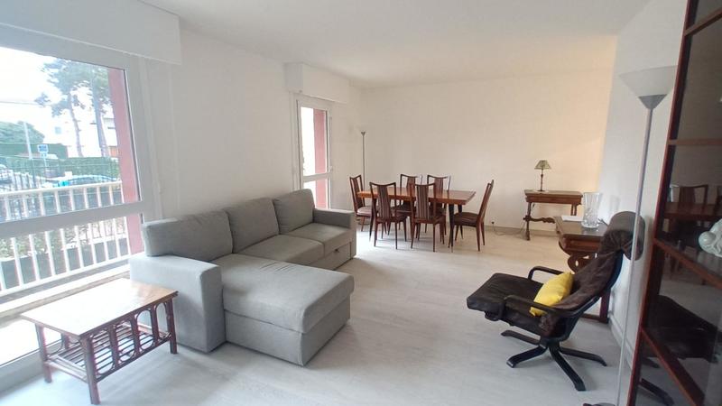 Appartement - 84 m² - 4 pièces