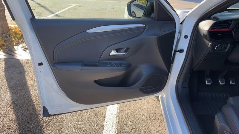 Opel Corsa 1.2 Turbo 100 Edition