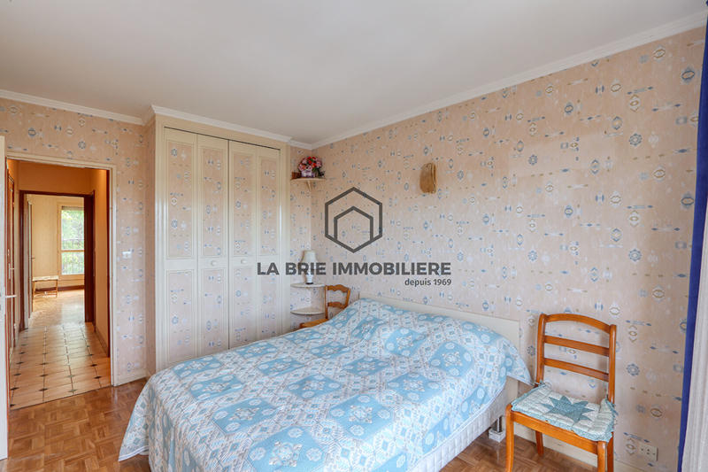 Appartement - 80 m² - 4 pièces