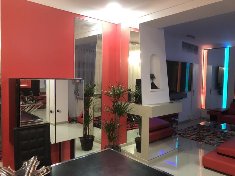 Maison traditionnelle - 176 m² - 7 pièces