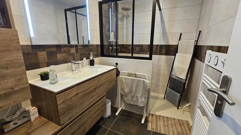 Maison - 110 m² - 4 pièces