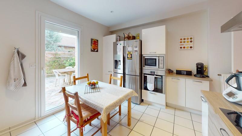 Maison - 106 m² - 5 pièces