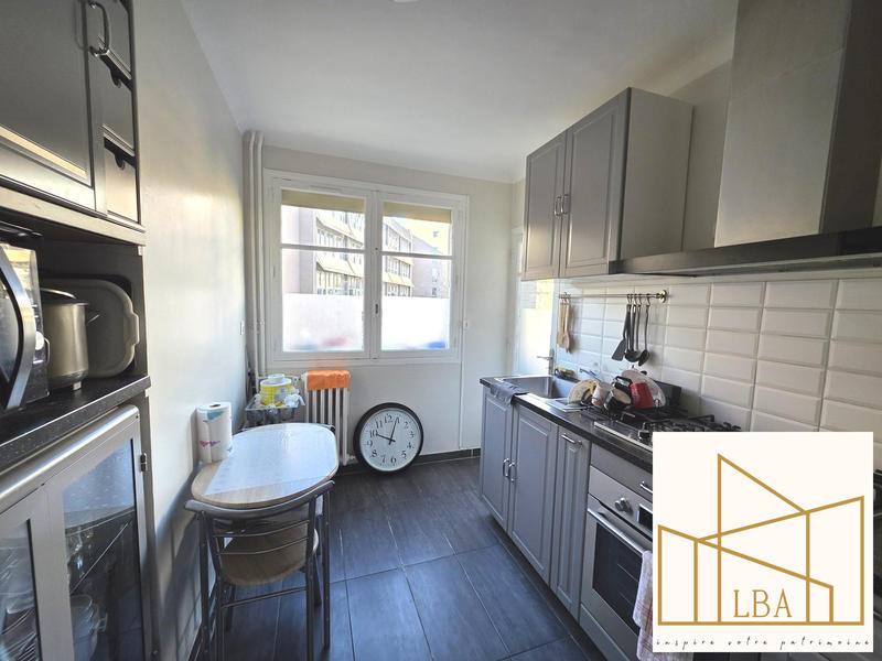 Appartement - 77 m² - 4 pièces