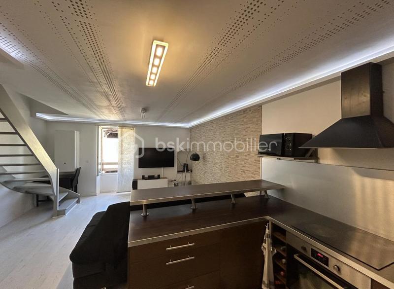 Appartement - 88 m² - 5 pièces