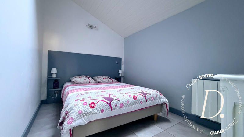 Maison - 211 m² - 7 pièces